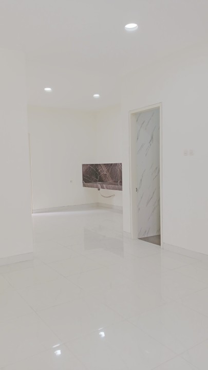 Rumah Sewaan Murah di Wiyung, Surabaya, 3 KT, Harga 60 Juta /tahun