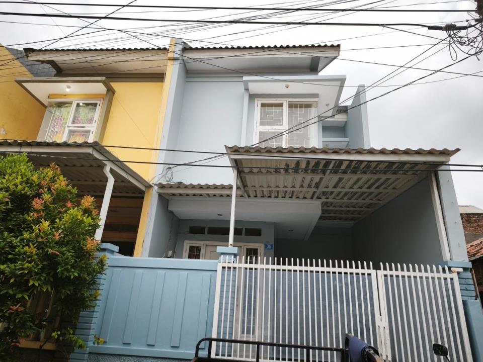 Rumah Sewa Murah Lokasi Surabaya Kota, Surabaya, LB 110m²