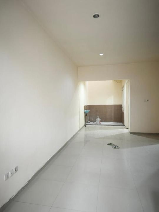 Rumah Sewa Murah Lokasi Surabaya Kota, Surabaya, LB 110m²