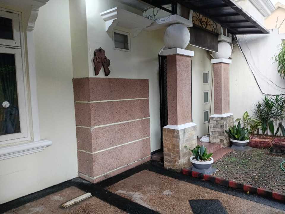 Disewakan Rumah Murah di Jambangan, Surabaya, LT 96m²