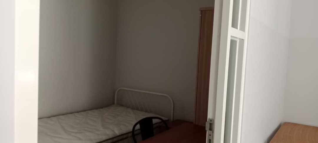 Rumah Sewaan Murah di Surabaya Kota, Surabaya, 4 KT, Harga 65 Juta /tahun