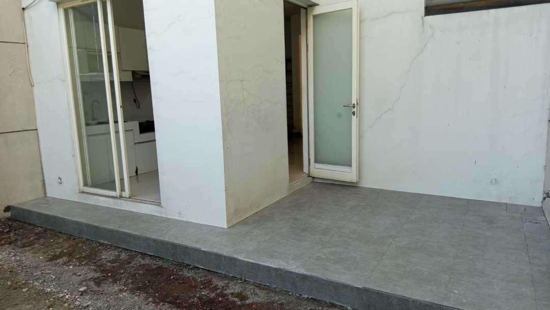 Rumah Sewa Murah Lokasi Kebraon, Surabaya, LB 72m²