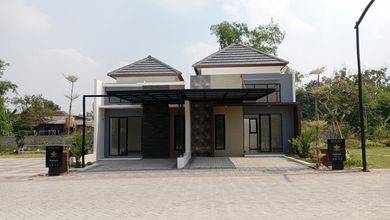 Jual Rumah Megah Luas 72 m2 Kawasan Menganti, Surabaya