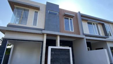 Properti Siap Pakai di Kawasan Rungkut, Surabaya, LT 110m²