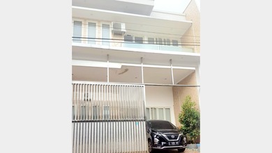 Rumah Area Premium Mulyorejo, Surabaya - Harga Terbaik 3,8 Miliar