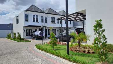 Hunian Favorit di Wiyung, Surabaya, 2 KT, Harga 1 Miliar