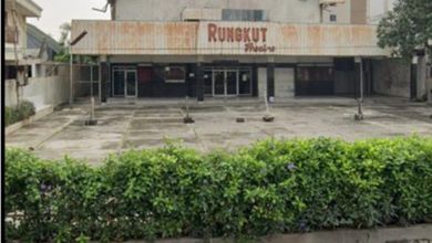 Di Jual Gudang Bekas Gedung Bioskop Dekat Tol
