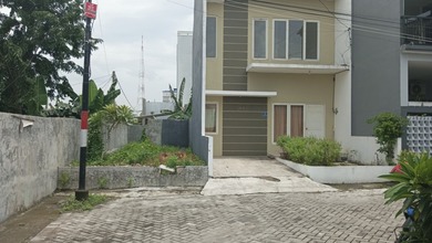 Properti Siap Huni di Area Sambikerep, Surabaya, LT 96m²