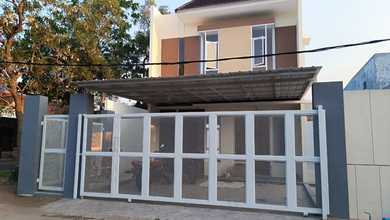 Dijual Rumah Nyaman di Taman, Sidoarjo - LT 238m²