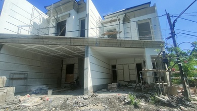 Rumah Siap Pakai di Area Jemursari, Surabaya, LT 76m²