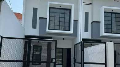 Promo Rumah di Rungkut, Surabaya, LB 90m², Harga 1,58 Miliar