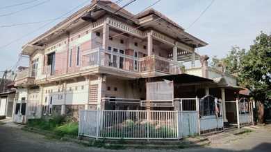 Rumah Siap Huni di Area Sidoarjo, Sidoarjo, LT 200m²