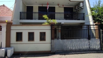Kesempatan Rumah di Surabaya Kota, Surabaya, LB 313m², Harga 1,9 Miliar