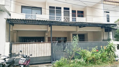 Rumah Siap Huni dengan LT m2 Unfurnished