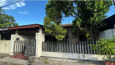 Disewakan Rumah Murah di Surabaya Kota, Surabaya, LT 153m²
