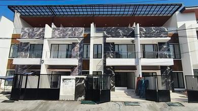 Disewakan Rumah Murah di Surabaya Kota, Surabaya, LT 120m²