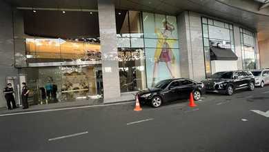 Dijual Sale Pakuwon Center Office Unit Diatas Mall Tunjungan Plaza Surabaya