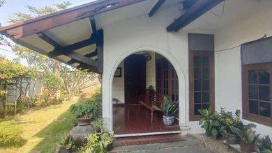 Jual Rumah Siap Tinggal area Bekasi, Bekasi, LT 740 m2
