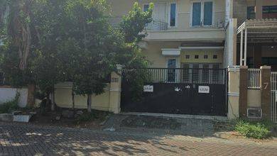 Rumah Premium di Citraland, Surabaya, LT 300 m2