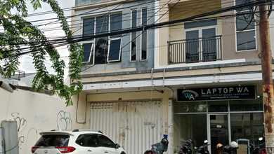 Disewakan Ruko 3 Lantai Lokasi Dukuh Kupang 