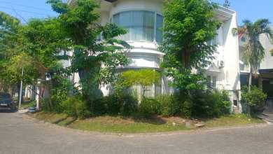 Hunian Favorit di Wiyung, Surabaya, 3 KT, Harga 1,42 Miliar
