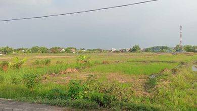 Jual Tanah di Komplek Buduran Pemandangan Danau dan Taman
