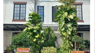 Rumah Dijual di Wiyung, Surabaya, LB 240m², Harga Terbaik!