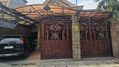 Jual Rumah Strategis di Sukomanunggal, Surabaya - LT 511m²