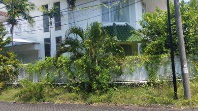 Jual Rumah Bagus Luas 595 m2 di Sukolilo, Surabaya