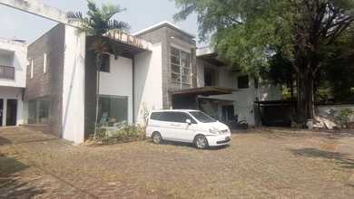 Kesempatan Eksklusif, rumah Mewah di Kemang, Jakarta Selatan, LB 1374m²