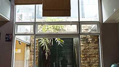 Promo Rumah di Surabaya Kota, Surabaya, LB 240m², Harga 1,9 Miliar