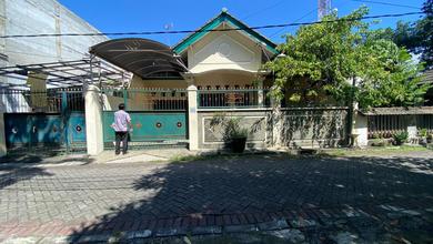 Promo Rumah di Medokan Ayu, Surabaya, LB 200m², Harga 1,05 Miliar