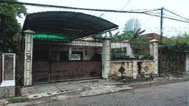 Rumah Mewah di Gubeng, Surabaya, 5 Kamar Tidur, LT 525m²