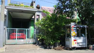 Rumah Siap Pakai di Kawasan Bulak, Surabaya, LT 194m²