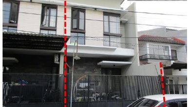 Jual Rumah Nyaman di Lakarsantri, Surabaya - LT 96m²