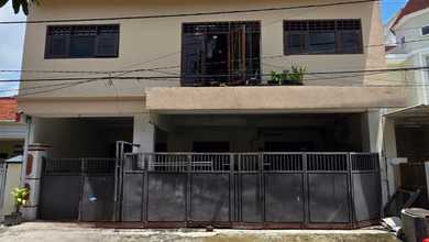 Promo Rumah di Medokan Ayu, Surabaya, LB 200m², Harga 1 Miliar