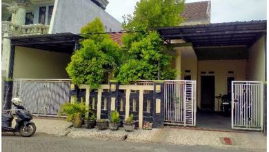 Dijual Rumah Strategis di Menganti, Gresik - LT 160m²