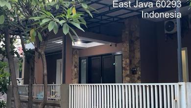 Rumah Siap Pakai di Area Sukolilo, Surabaya, LT 125m²