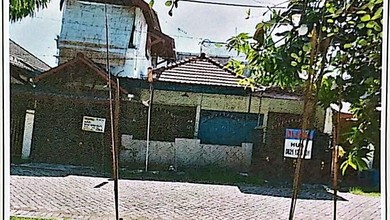 Jual Rumah Strategis di Rungkut Industri, Surabaya - LT 190m²