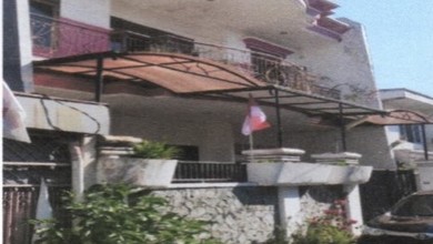 Rumah Dijual di Dukuh Pakis, Surabaya, LB 155m², Harga Terbaik!