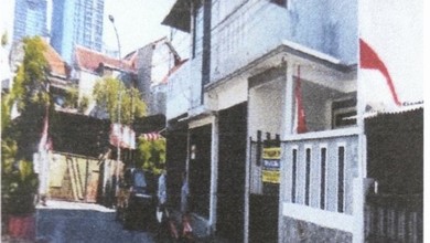 Rumah Siap Pakai di Area Dukuh Pakis, Surabaya, LT 162m²