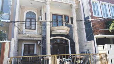 Rumah Siap Huni di Kawasan Sukolilo, Surabaya, LT 96m²