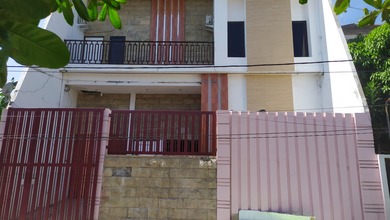 Rumah Dijual di Tenggilis Mejoyo, Surabaya, LB 600m², Harga Kompetitif!