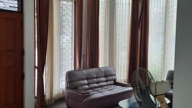 Penawaran Eksklusif, rumah Mewah di Surabaya Kota, Surabaya, LB 600m²