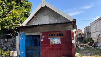 Rumah Minimalis Harga Hemat di Surabaya Kota, Surabaya, LB 80m²