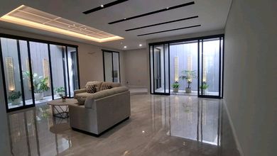 Hunian Mewah di Citraland, Surabaya, 5 KT, LT 210m²