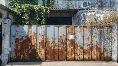 Properti Siap Huni di Kawasan Surabaya Kota, Surabaya, LT 430m²