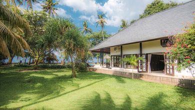 Villa Seririt Buleleng Singaraja Lokasi Pinggir Pantai Dan Tenang