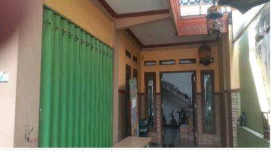 Rumah Modern di Sidoarjo, Sidoarjo, LT 189 m2
