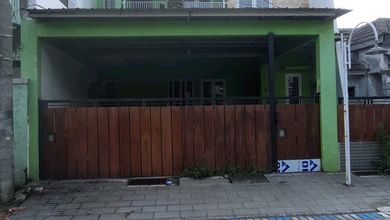 Kesempatan Rumah di Sidoarjo, Sidoarjo, LB 200m², Harga 750 Juta
